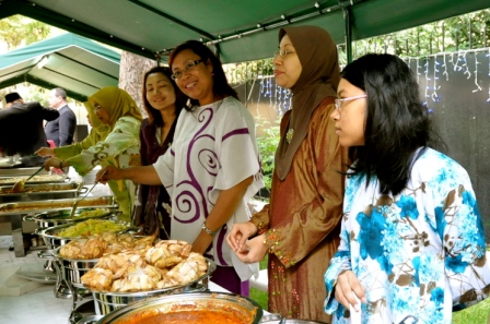 hari raya 3